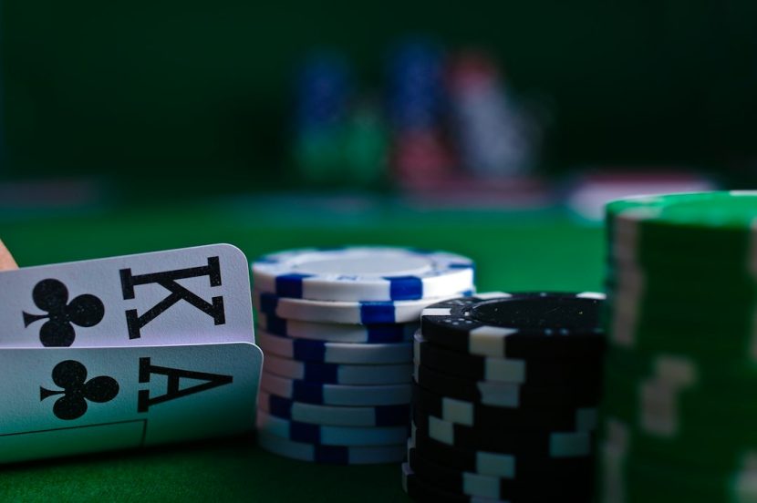 Why Winning Streaks Create False Confidence: The Psychology Behind the Hot Hand Fallacy — Photo by Michał Parzuchowski on Unsplash
